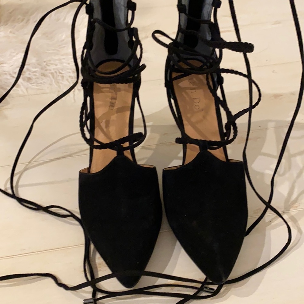 Anthropologie Lien Do ALMA Lace Up Pump
